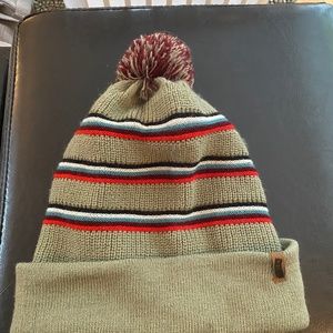 Volcom toque